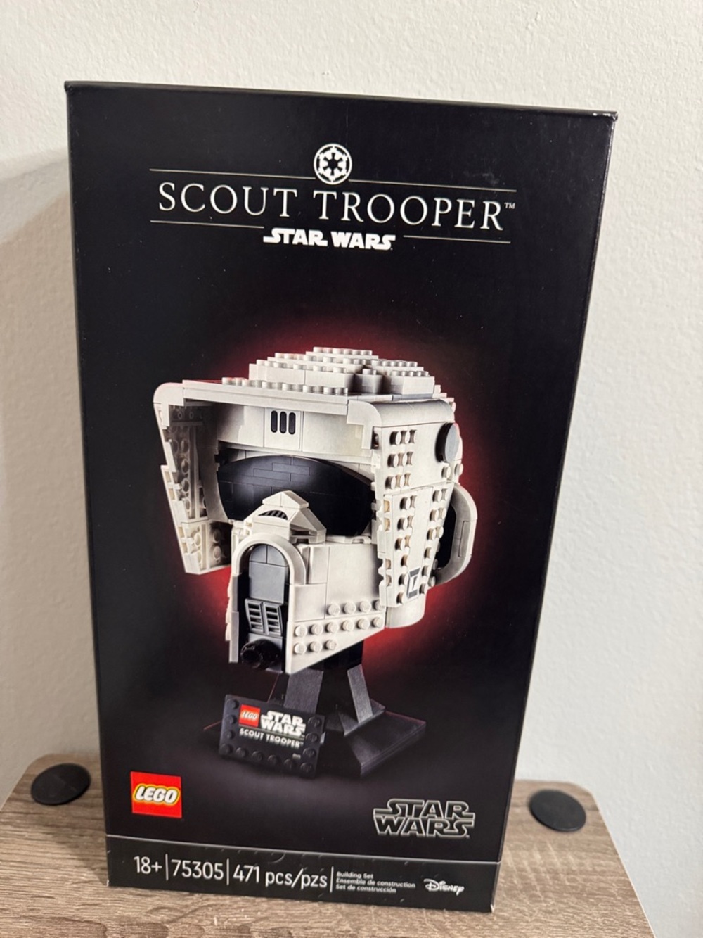 Lego 75305 Star Wars Helmet Collection Scout Trooper NWT